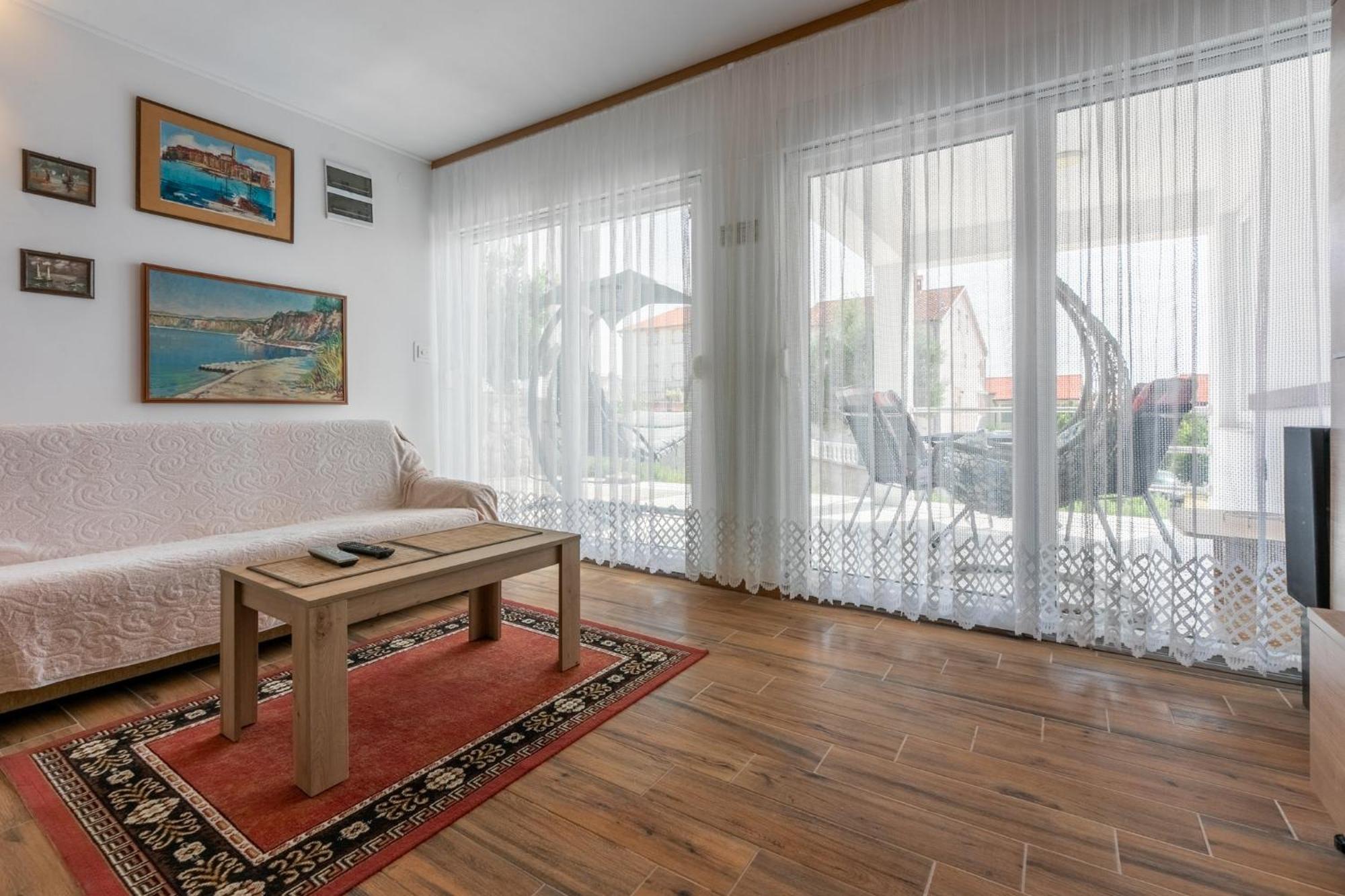 Milano Apartment Selce Exterior photo
